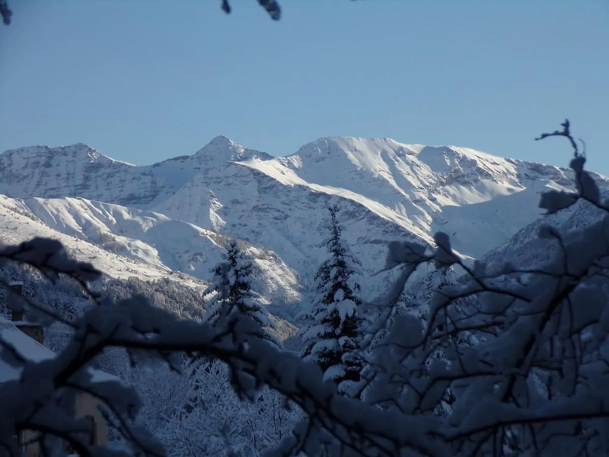 Les Primeveres Saint-Jean-Saint-Nicolas 0*,
