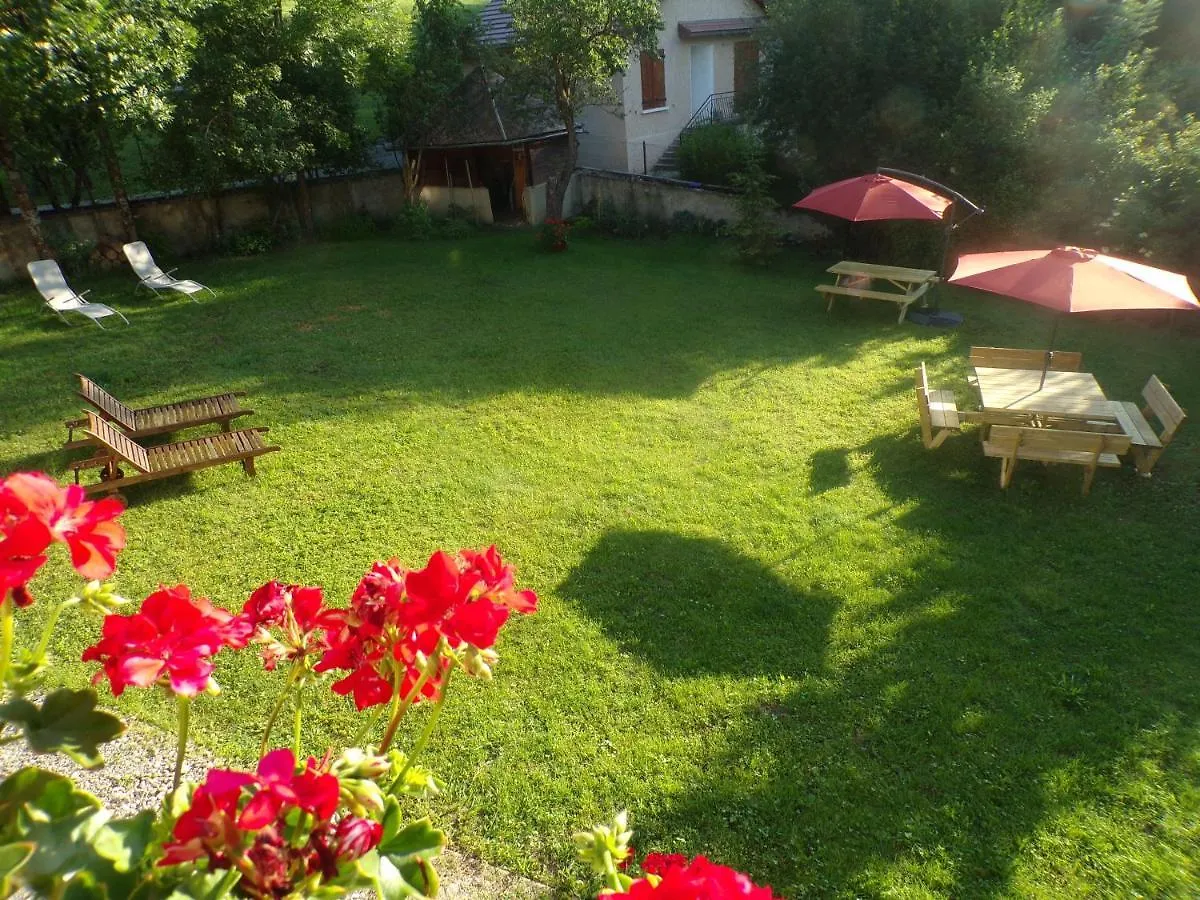 Les Primeveres Saint-Jean-Saint-Nicolas France